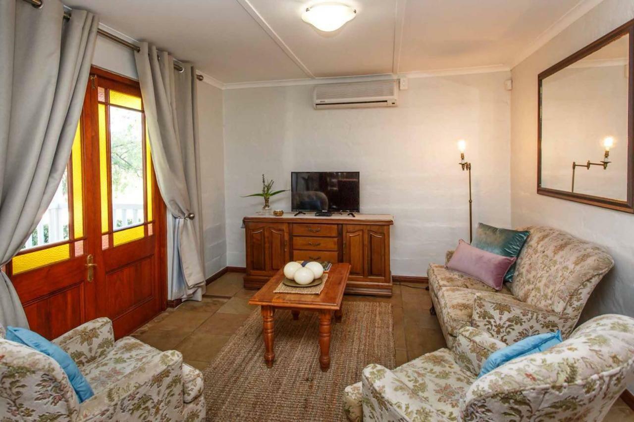 Апартаменти Hazenjacht Karoo Lifestyle - Spitzkop Оудсгорн Екстер'єр фото